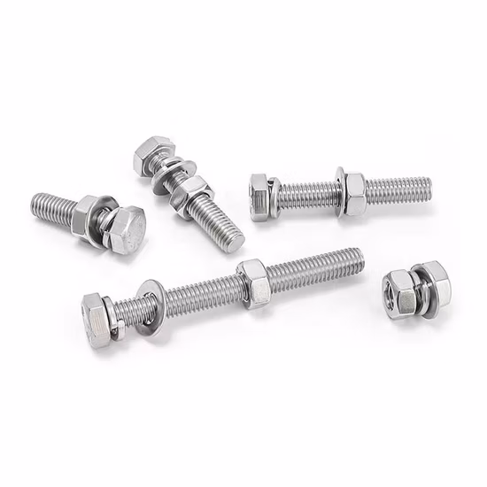 Perno de cabeza de brida hexagonal de oro de titanio de alta calidad para motocicleta